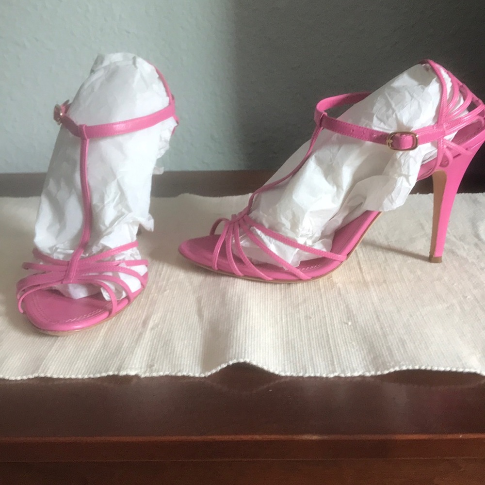 RALPH LAUREN Collection pink leather strappy heels